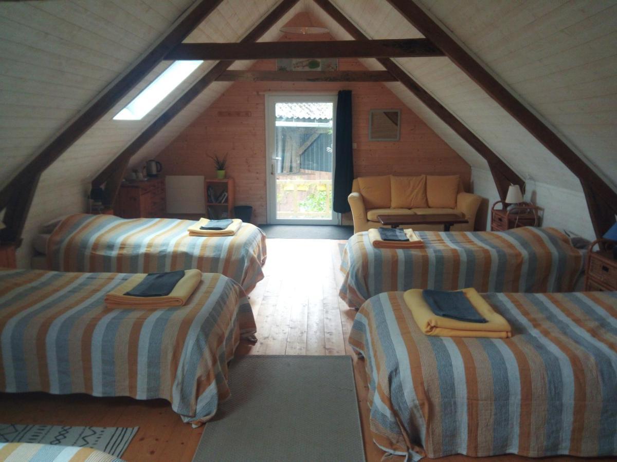 Le Jardin Enchanteur, Chaleureuse Maison D'Hotes Eco-Responsable, Calme Et Accueillante Lopérec Kültér fotó