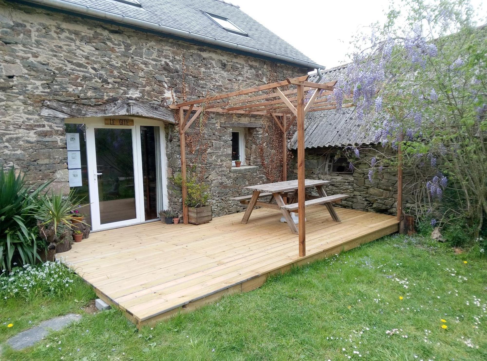 Le Jardin Enchanteur, Chaleureuse Maison D'Hotes Eco-Responsable, Calme Et Accueillante Lopérec Kültér fotó